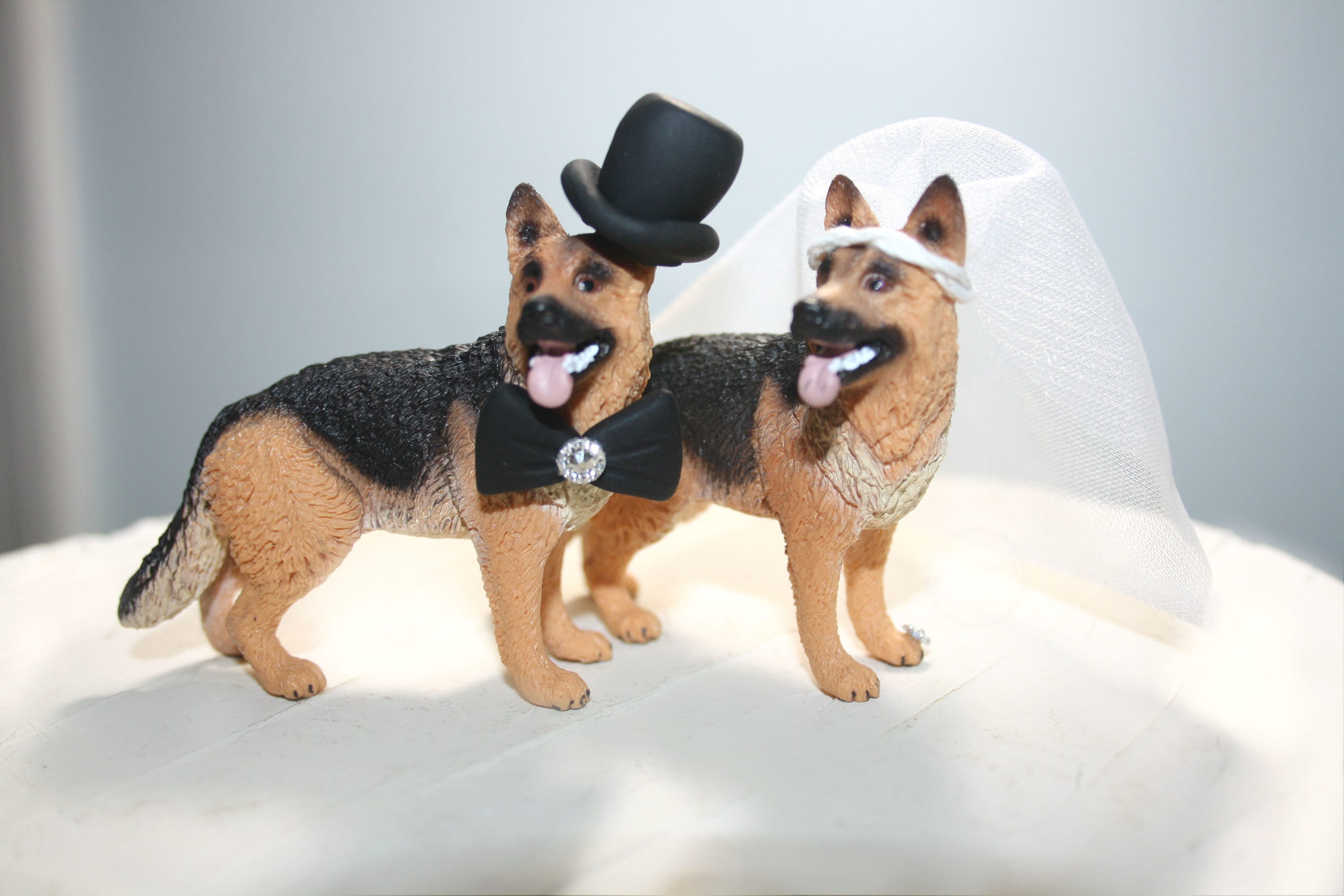 German Shepherd Wedding Cake Toppers Dog Cake Toppers German Shepherds Bride and Groom Dogs Rustic Wedding Animal Cake Toppers Etsy Canada