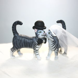 Cat Cake Toppers - Wedding Cake Toppers - Grey Tabby Cats - Kitten Cake Toppers - Animal Cake Toppers - Cute Cake Toppers - Wedding Toppers
