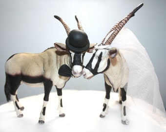 Oryx Hochzeitstorte Topper; Oryx Cake Toppers - Oryxes - Braut und Bräutigam - Afrikanisch - Individuell - Tier Cake Toppers - Afrika - Hochzeitsfiguren