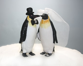 Penguin Cake Toppers - Wedding Cake Toppers - Emperor Penguins - Animal Cake Toppers - Bride and Groom - Custom - Wedding Cake - Penguins