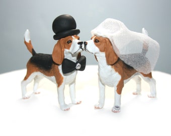 Dog Cake Toppers - Beagles - Beagle Cake Toppers - Wedding Dogs - Wedding Cake Toppers - Beagles - Fun Cake Toppers - Country Weddings