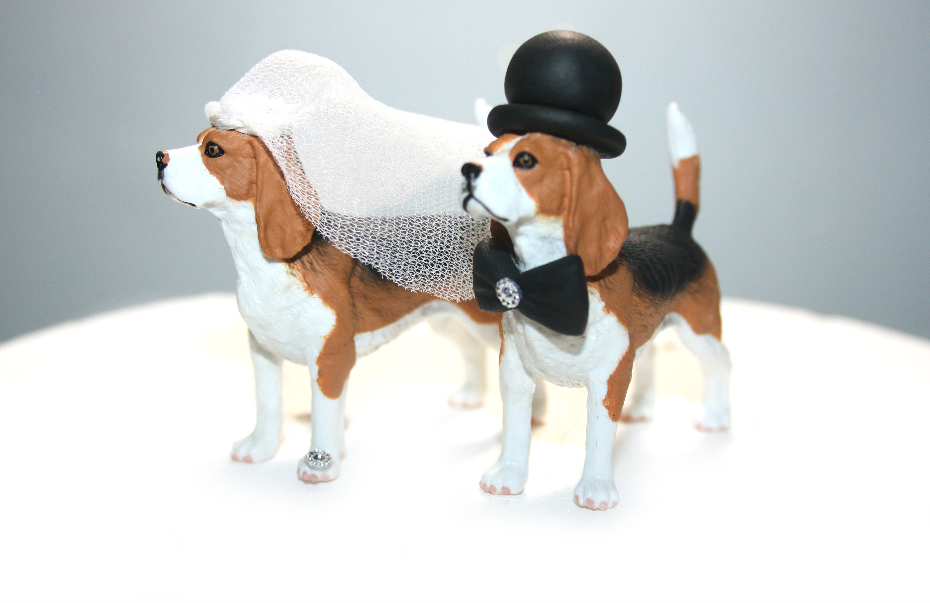 Dog Cake Toppers - Beagles - Beagle Cake Toppers - Wedding Dogs ...
