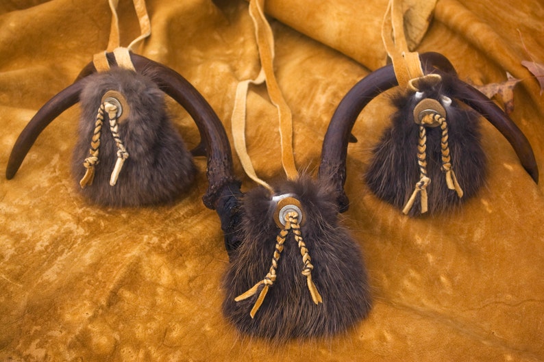 beaver fur neck bag