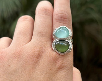 Multi-Stone Glass Ring. Blue and Green Ring. Size 7.75