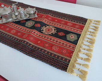 Turkish Kilim Table Runner, Decorative Runners,  Boho Table Runner, Chenille Table Runner, Farmhouse Decoration, Living Room  Decor