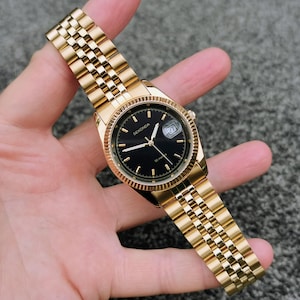 Classic Sekonda Quartz Watch, Round Black Dial, Date, Gold-Tone Stainless Steel Bracelet