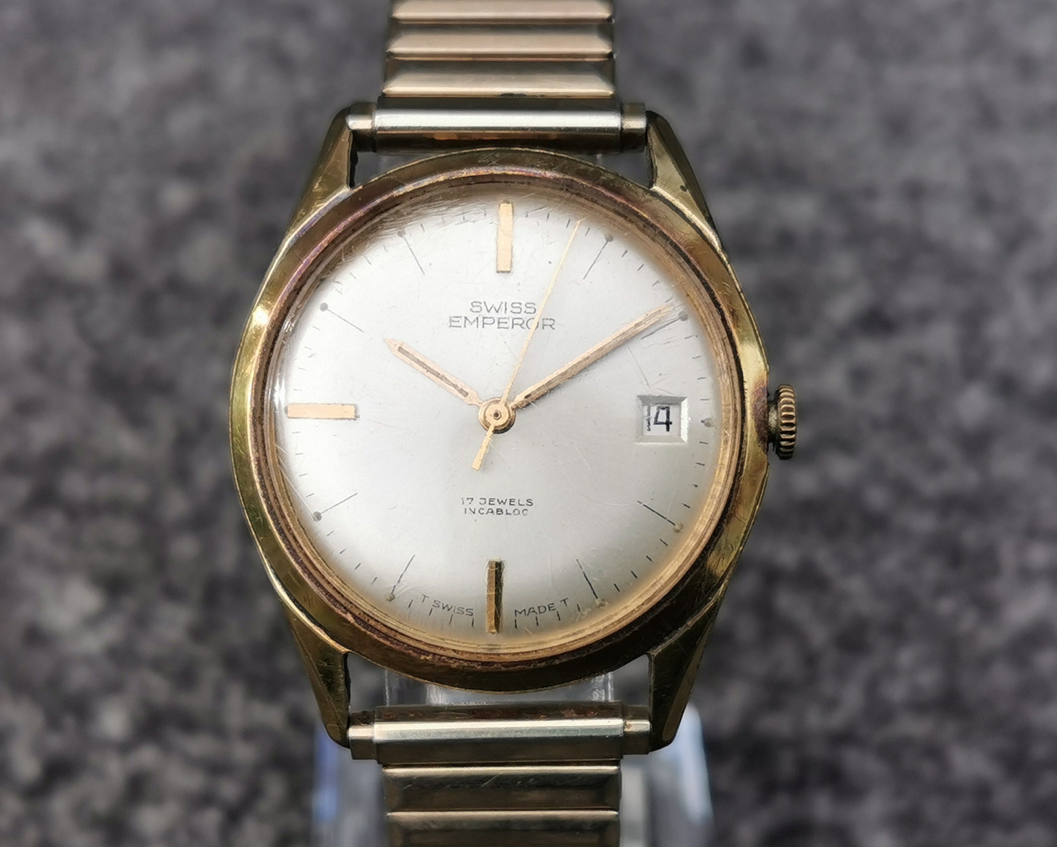 swiss emperor watch 17 jewels incabloc