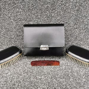 Vintage Grooming Set, Leather Wood Clothes Hair Brushes & Plastic Comb in Case, Home Travel Use