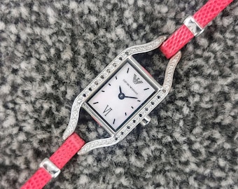 WORKING Vintage Waltham Diamond Quartz Silver Ladies Watch Black