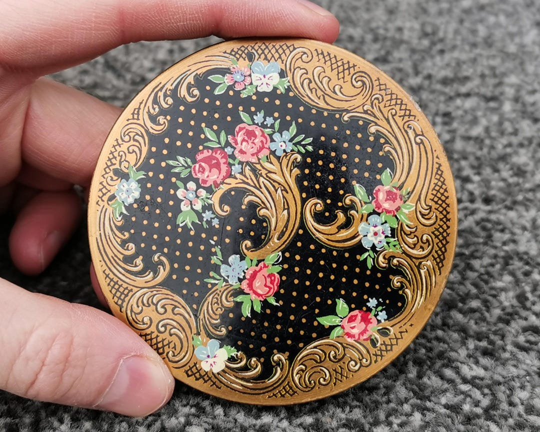 Floral Design Vintage Powder Compact, Refillable Makeup Case, Gold-tone ...