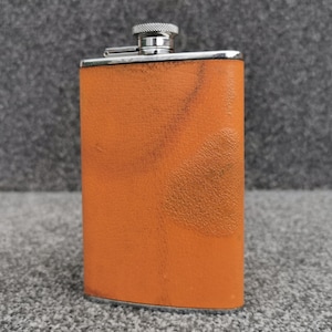Vintage Pigskin Tan Leather Hip Flask, 8oz / 236ml