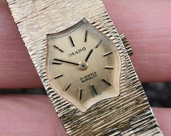 1970s Imado Swiss Made Watch, 17 Jewels, Textured Gold-Plated Stainless Steel