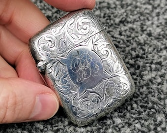 1899 R.Bs Solid Silver Vesta Case Gilt Lined, Foliate Leaf Engraved, Match Safe