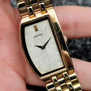 希少✨SEIKO セイコー ゴールド ハーフムーン レディース 腕時計 リボリ Seiko half moon - Etsy 日本
