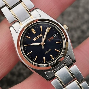 Seiko SOLAR-klocka, blå urtavla, ljusgrå visare, E/F-dagarsdatum, rostfritt stålarmband bild 4