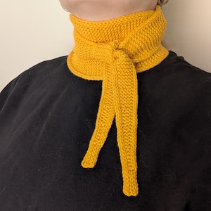 NEW! Handmade Knitted scarf Sophie, Small Knitted Scarf in elegant style – Soft Neck Scarf, Mini Neck Scarf, Cozy Accessory, Charming gift