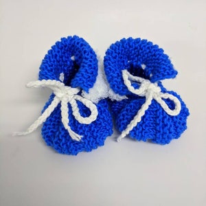 Blue newborn booties, coming home outfit, Baby Clothes, knitted Infant Boots, handmade baby shoes