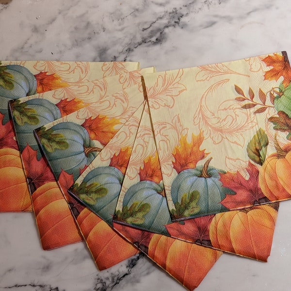 Fall leaves pumpkins Decoupage Paper Napkins - set of 6 - for Scrapbooking, Card making, Collage, Decoupage, Altered Art and Crafts