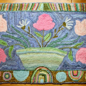 Primitive Flowers Hooked Wool Rug, Wool Flower Hooked Rug, Tulip&Peonies Hooked Rug, Primitive Folk Art Hooked Rug, Folk Art Flower Rug