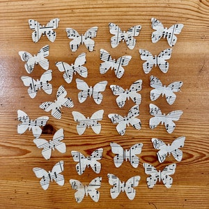 Genuine Retired Whale Tail Circle Tabs, Die Cuts, Set of 30, Abstract  Butterflies on 32 Lbs Ivory Parchment Paper, Journaling, Paper Crafts 
