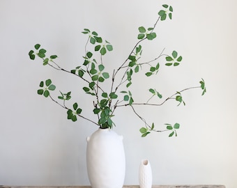 Ramo realistico di Pieris Japonica da 35", verde finto, pianta finta, spray per fogliame artificiale, minimalista in stile giapponese