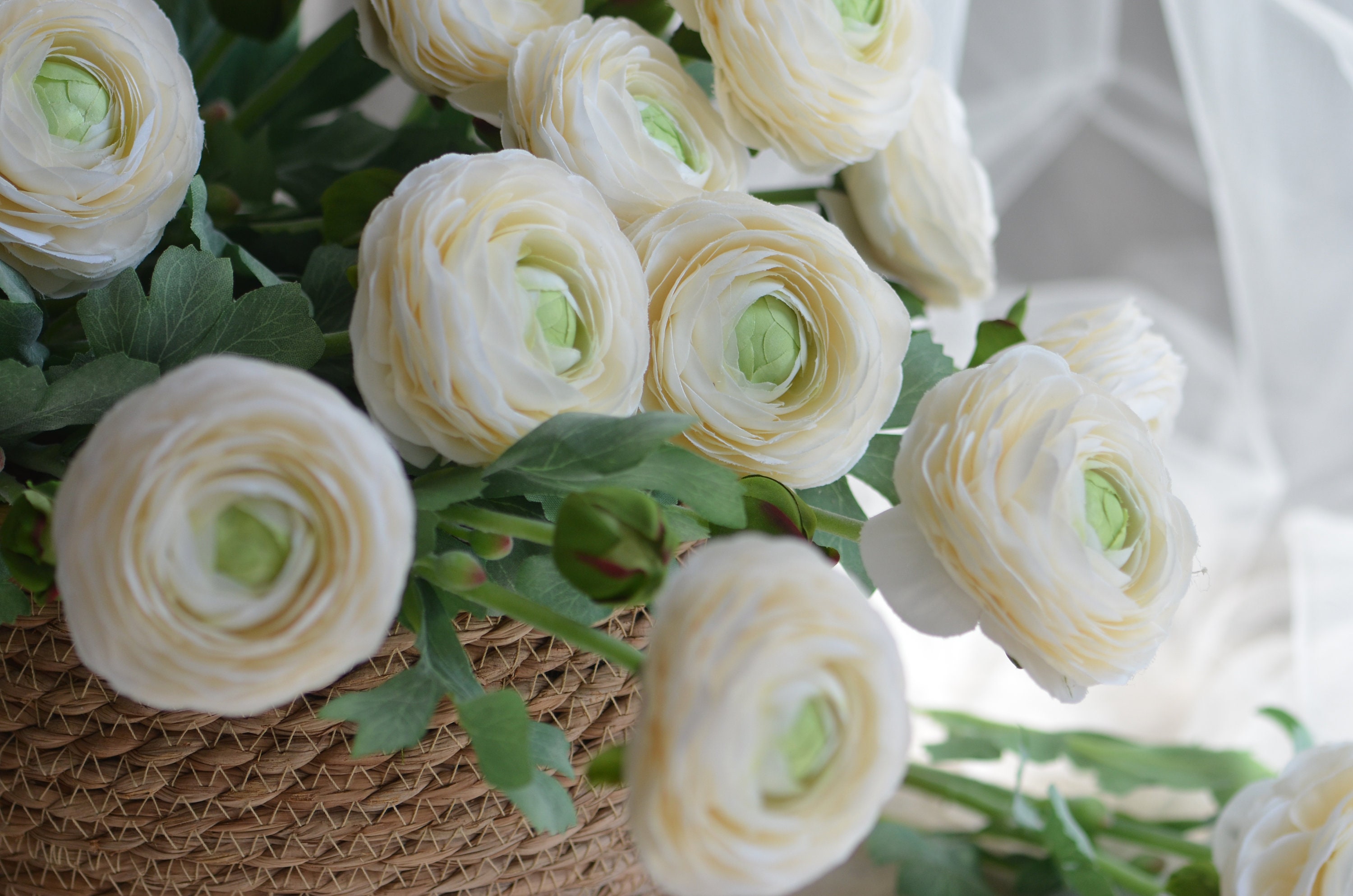 White Fake Ranunculus Fake Ranunculus, Luxe Faux Ranunculus, Silk Ranunculus, White ...