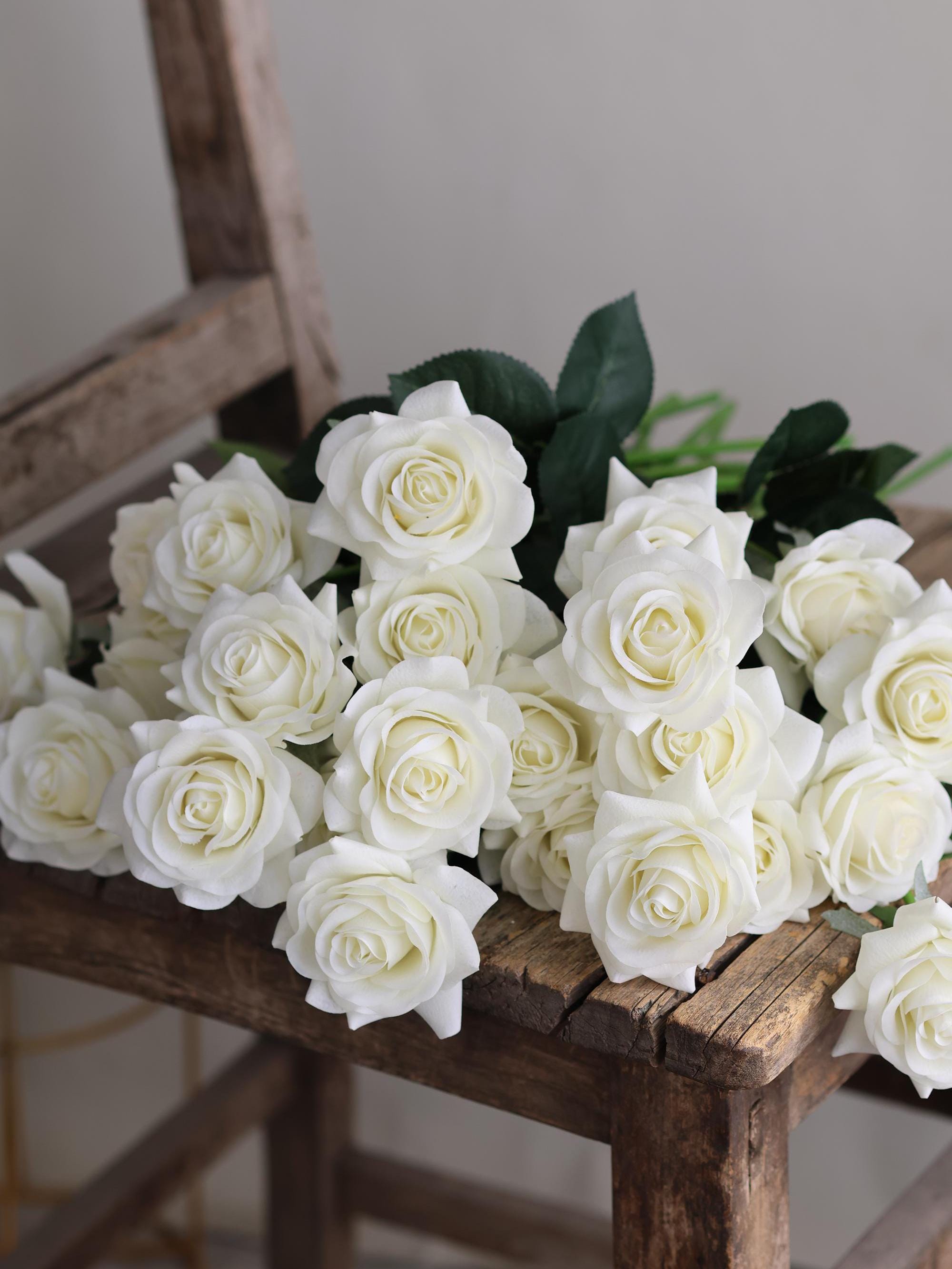 16" White Roses, Real Touch Roses, Real Touch Flowers, Silk Roses, Fake  Flowers, White Flowers, Garden Flower Gift - Etsy