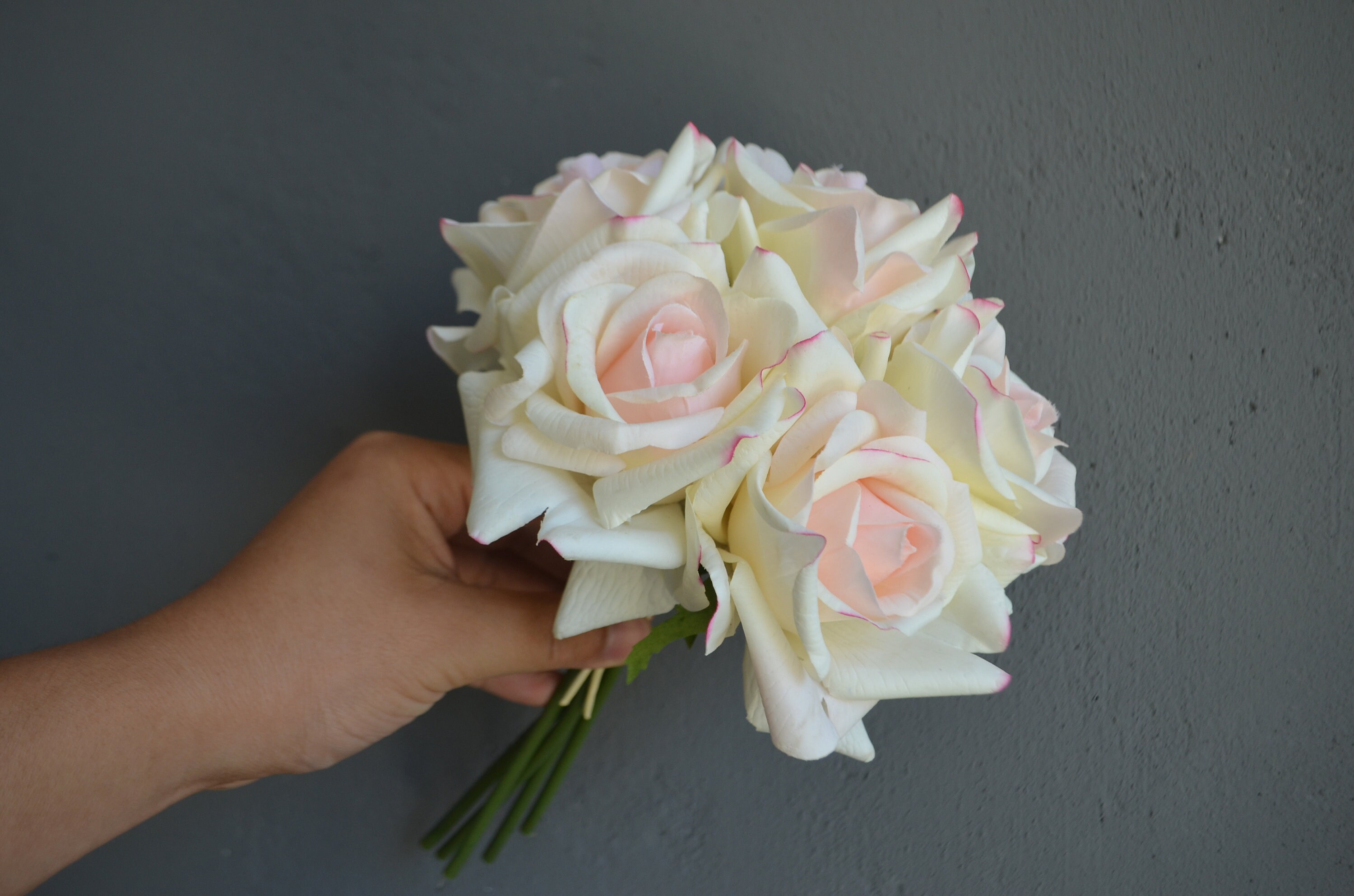 Realastic Roses Blush Garden Roses, Real Touch Rose Bundle, Pink Roses, Artificial ...