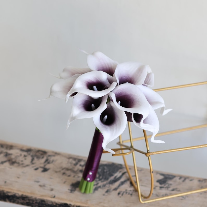 Calla Lilies Wedding Package-Picasso Purple Calla Lilies Silk Bridal Bouquet Real Touch Flowers PU Real Touch Roses 1 brideamaid 7inch
