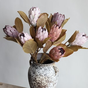 26.4“ Faux King Protea Stem, Artificial Flowers, White Protea, Artificial Protea, Fall Protea, Wedding/Home Decoration/Fall Flowers/Gift