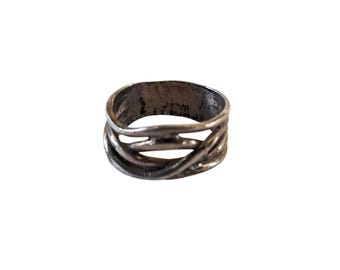 Vintage Sterling Silver Openwork Design Band Ring size 6