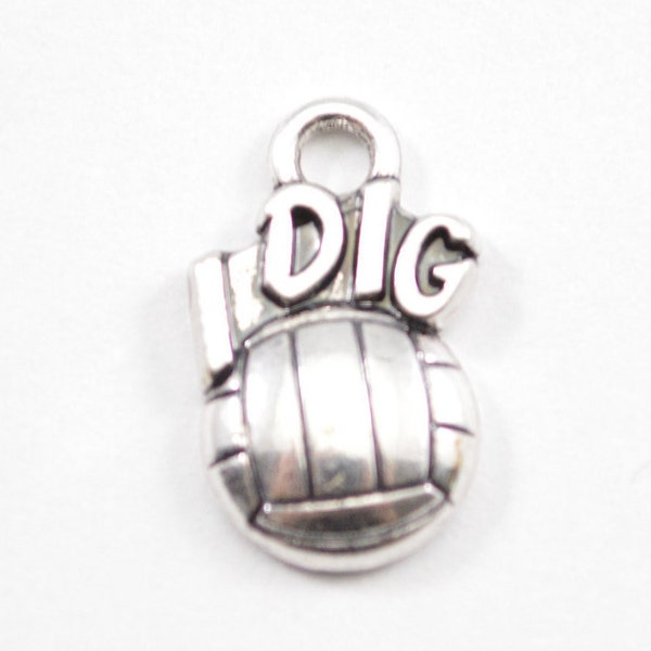 VOLS Paper Clip Charm Collector Necklace main image 1