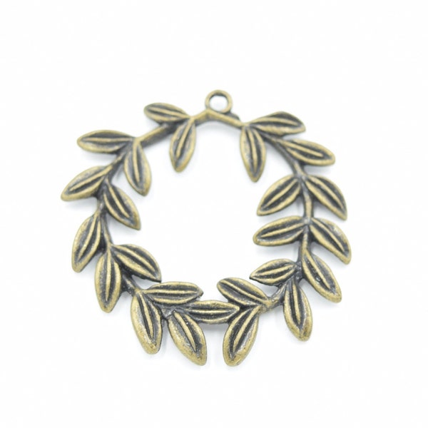 1 Bronze Wreath Charm - 40mm x 40mm Bronze Flower Charms Bracelet Charm Necklace Charm in Bulk ba45