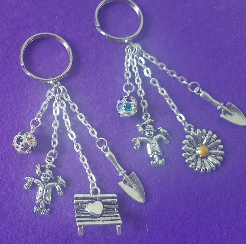 Choose Design Tibetan Silver Floral Charm Keyring With Gift Bag