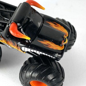 HOT WHEELS Lot of 3 Monster Truck El Toro Loco-Prowler-Krang Diecast/X-Ray Body image 3