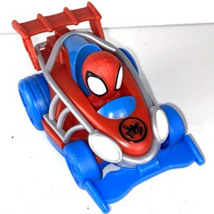 Spidey Webbed Wheelie 6" Pull Back & Go Vehicle Spidey and his Amazing Friends image 1