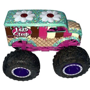 Hot Wheels Monster Jam Trucks Lot of 4 Diecast 4" Bild 5