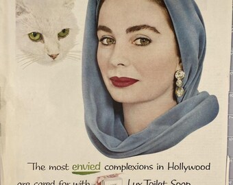 LUX Toilet Soap Jean Simmons "Most envied complexion in Hollywood" Print Ad 1953