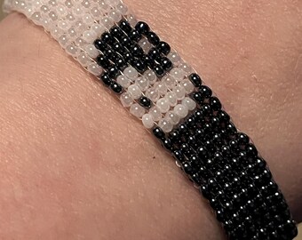 PDF Pattern: Yin & Yang Bracelet.