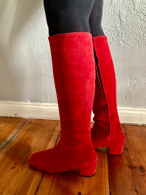 Vintage 1960s suede red go go boots - image 3