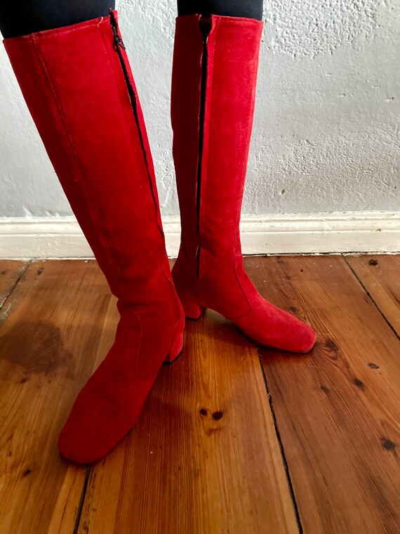 Vintage 1960s suede red go go boots - image 2