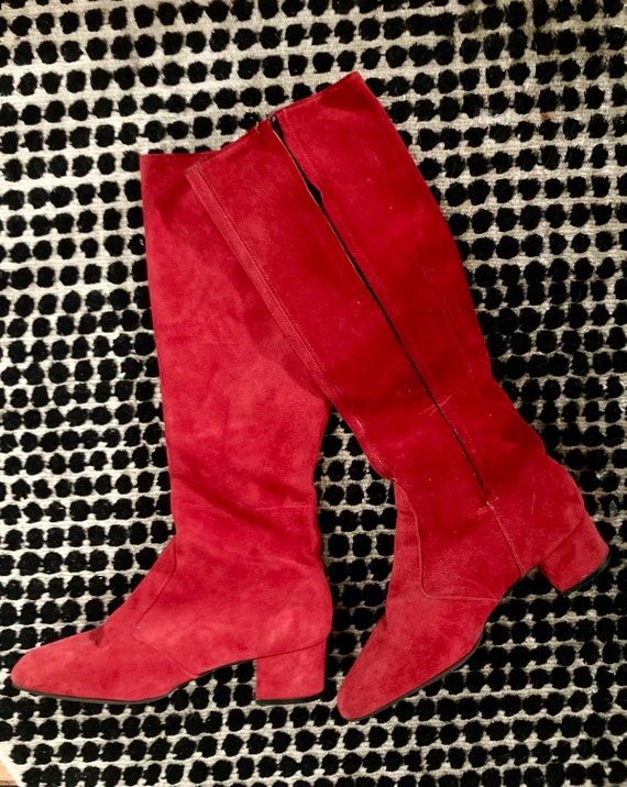 Vintage 1960s suede red go go boots - image 4