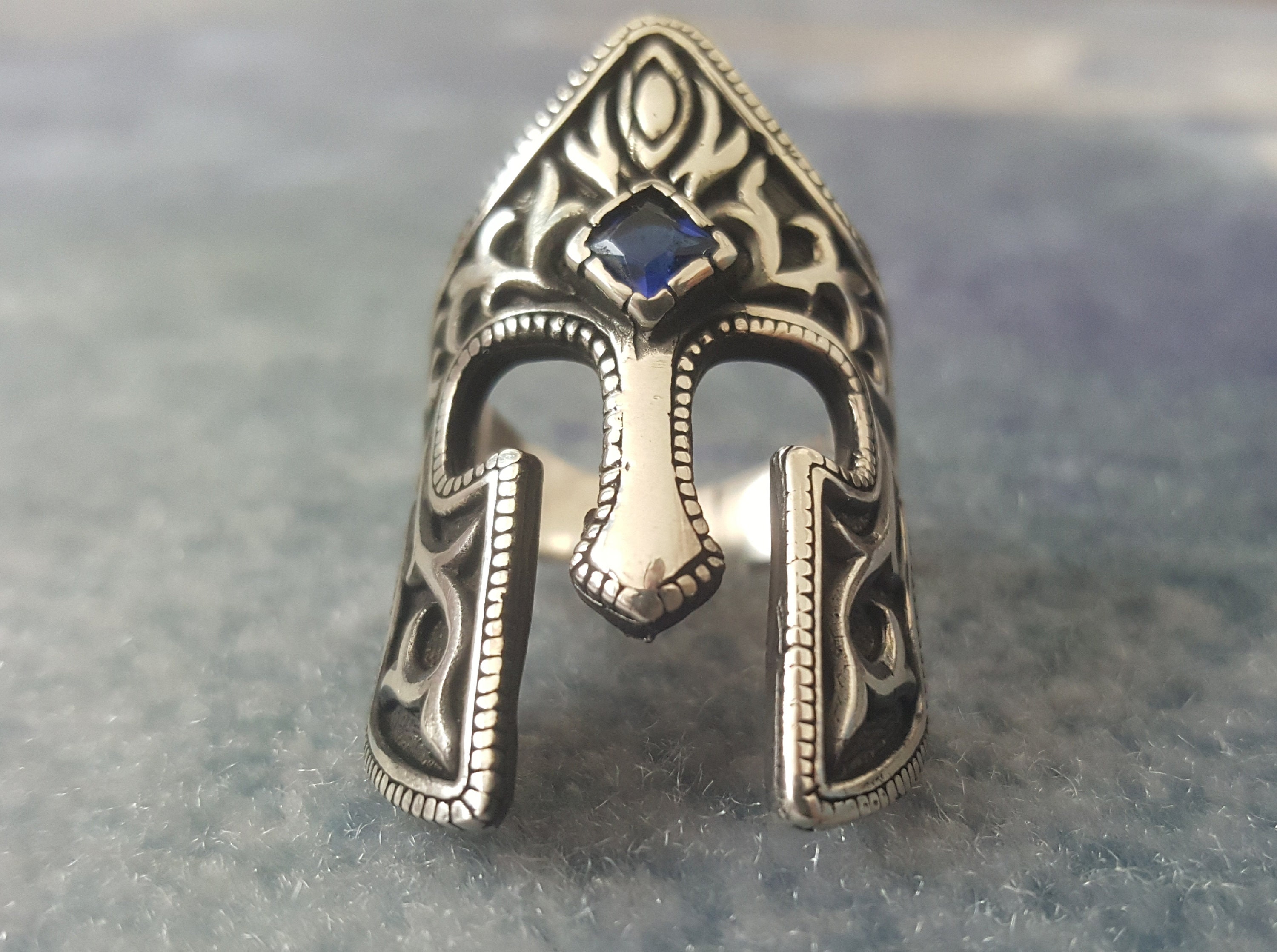 Bague Chevalière Homme Argent massif 925 Casque Chevalier | Etsy