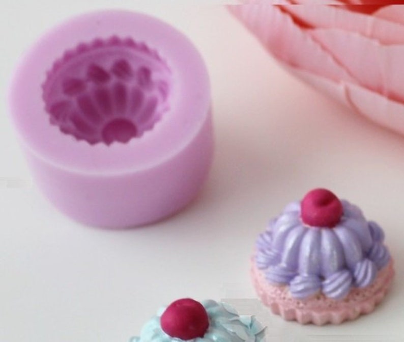 Moule Silicone mini Gâteau Cupcake Cerise Bougie pour Plâtre Savon Argile Résine Polyester Ciment Cire Fimo K362 5E60 image 4