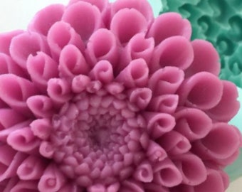 Moule Silicone Fleur 3D Chrysanthème Dahlia 8cm pour Savon Cire Bougie Résine Polyester Plâtre Ciment K077 çB110