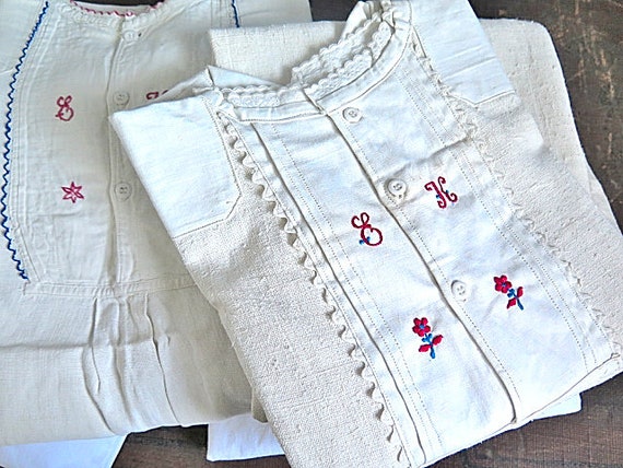 Linen Nightgowns from Transylvania - Rare linen tr