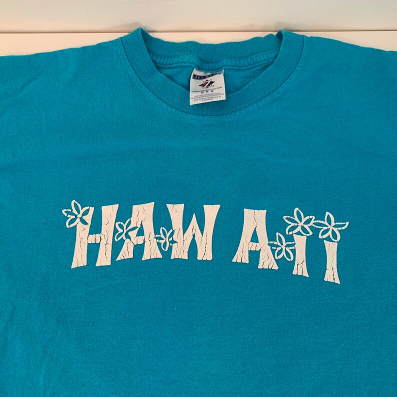 Vintage Jerzees Hawaii T-shirt Blue Size Medium Distressed Graphics