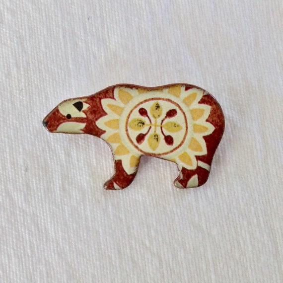 Handmade Ceramic Bear Brooch: Heritage Design, Nature Lover Gift
