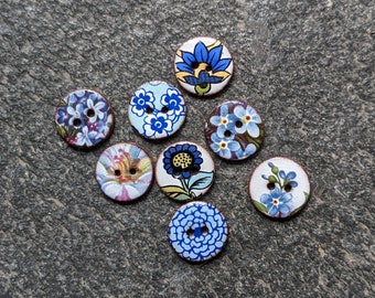 Set of 8 Extra Small 13mm (approx half an inch) ceramic, washable, lightweight handmade , blue flower, small sewing buttons