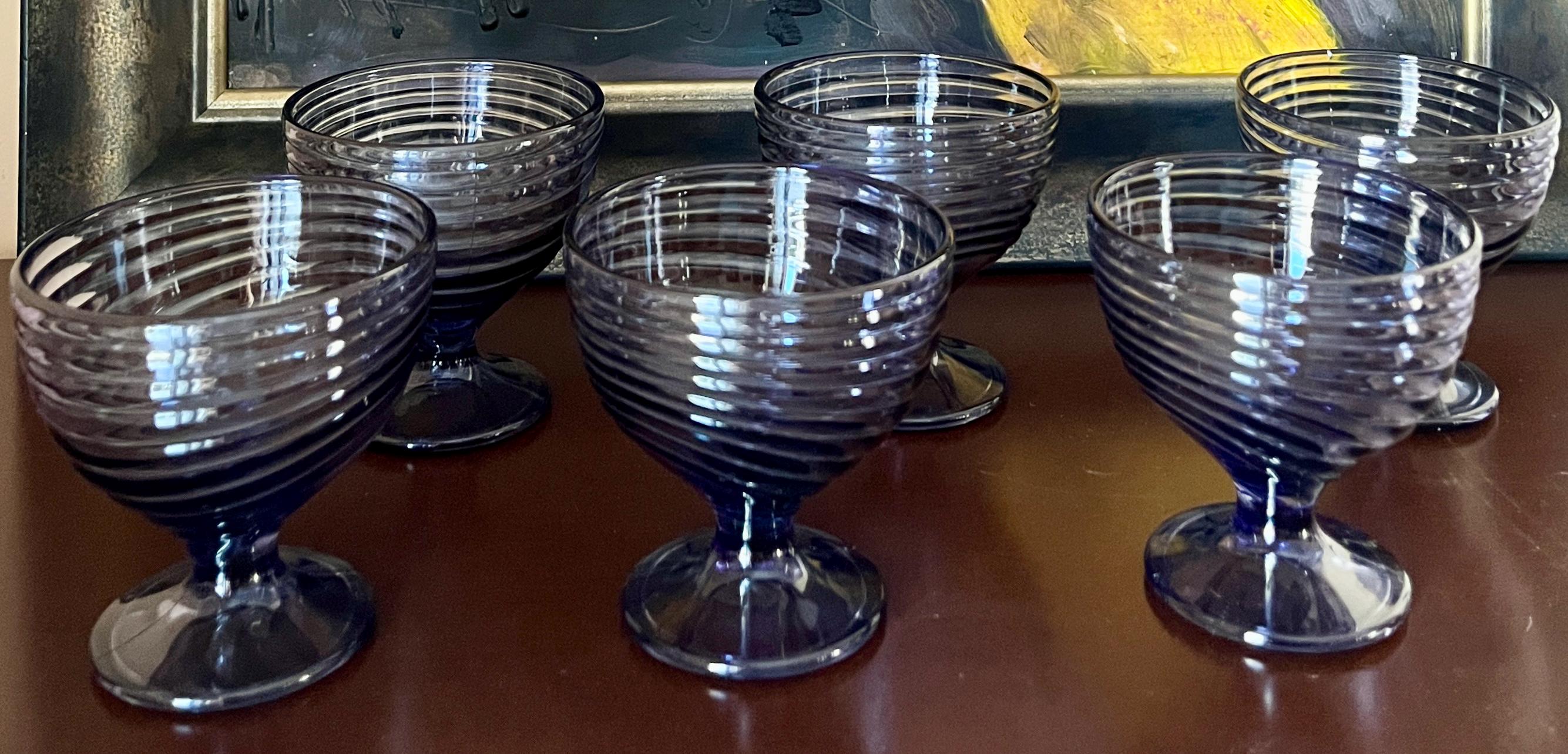4 petits verres luminarc vintage